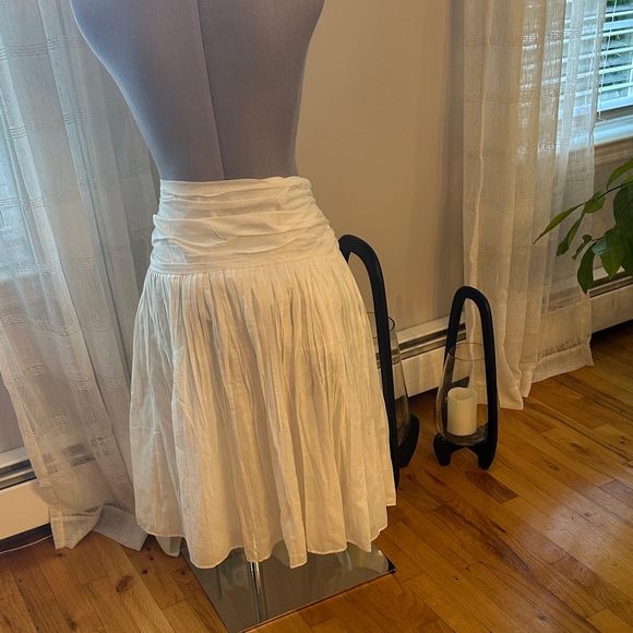 Banana Republic Cream color A-Line Skirt - Picture 3 of 9